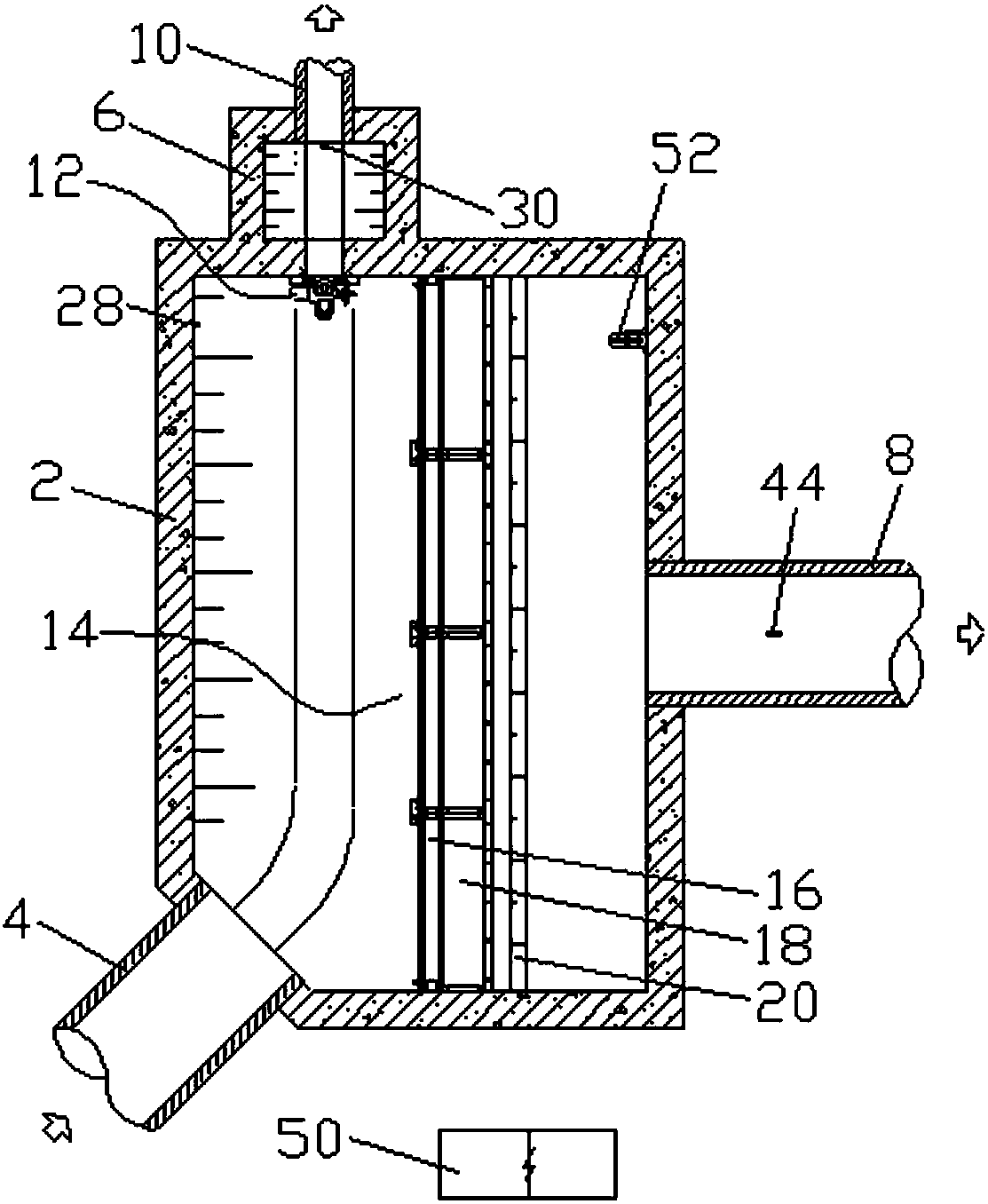 An electronically controlled current-limiting smart interception well with a partition slag blocking device