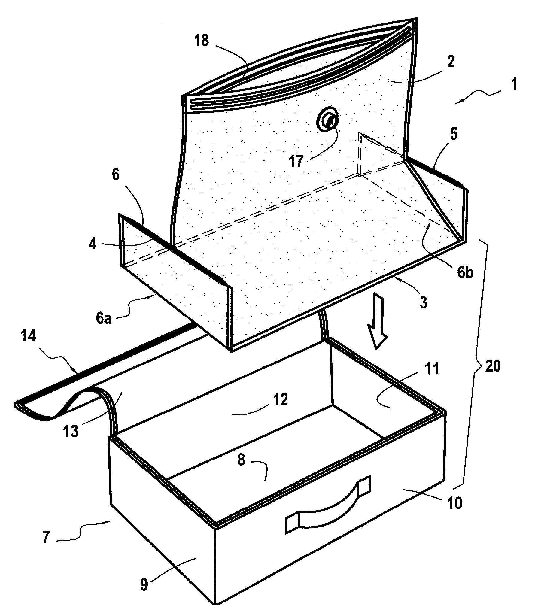 Vacuum storage slipcover and storage and/or transport bag integrating such a slipcover