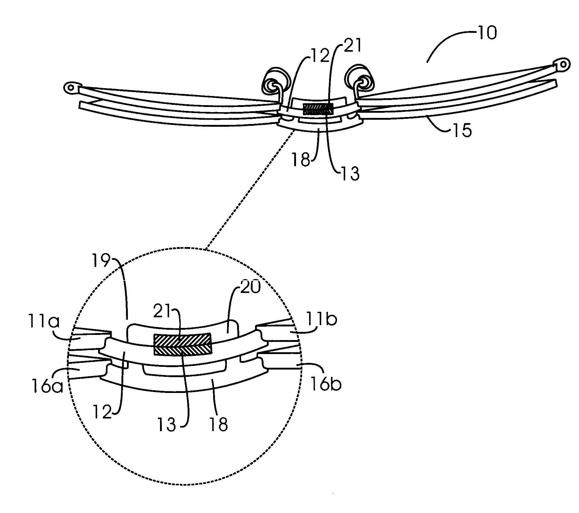 Eyeglasses having magnetically coupled primary lens frame and auxiliary lens frame