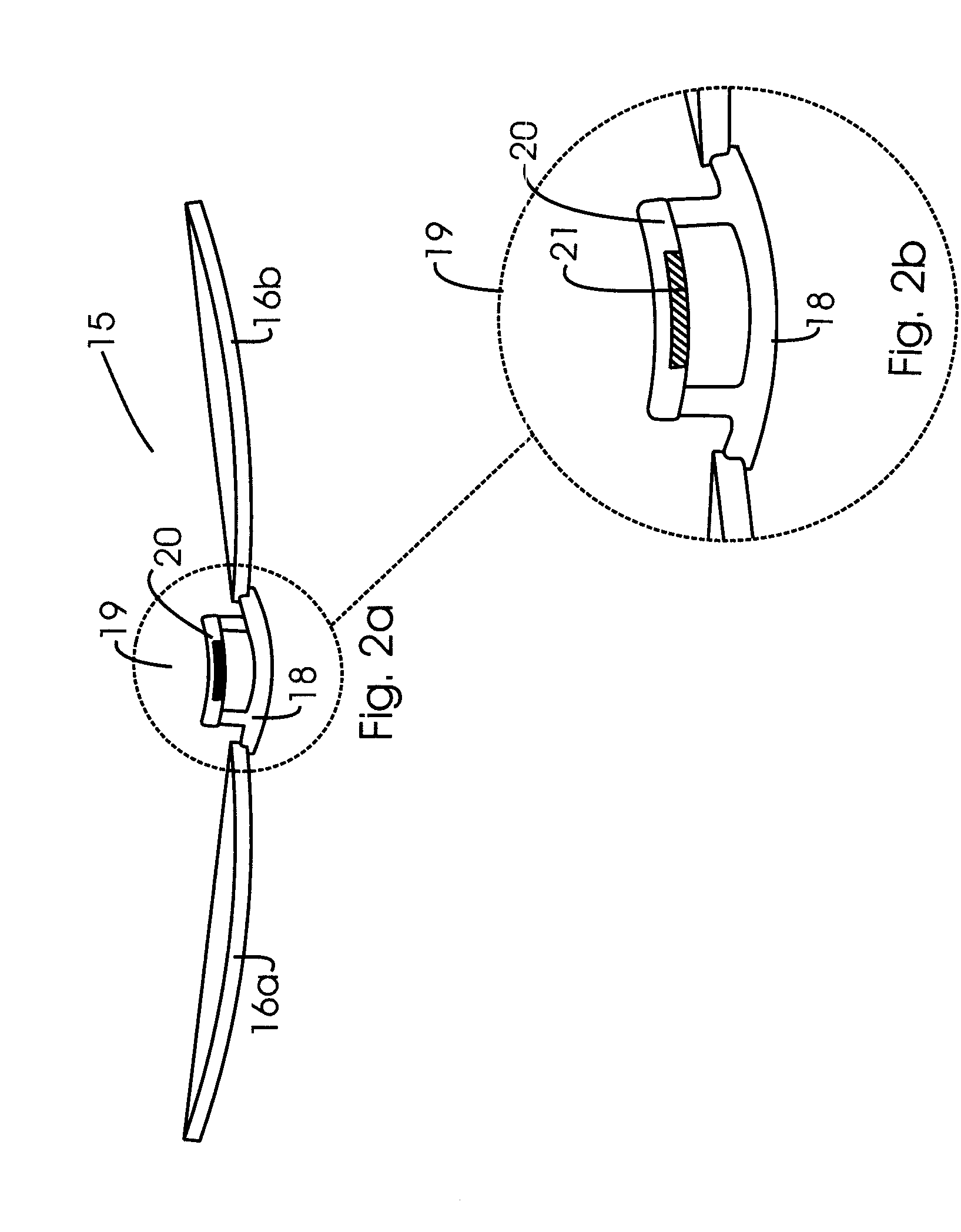 Eyeglasses having magnetically coupled primary lens frame and auxiliary lens frame