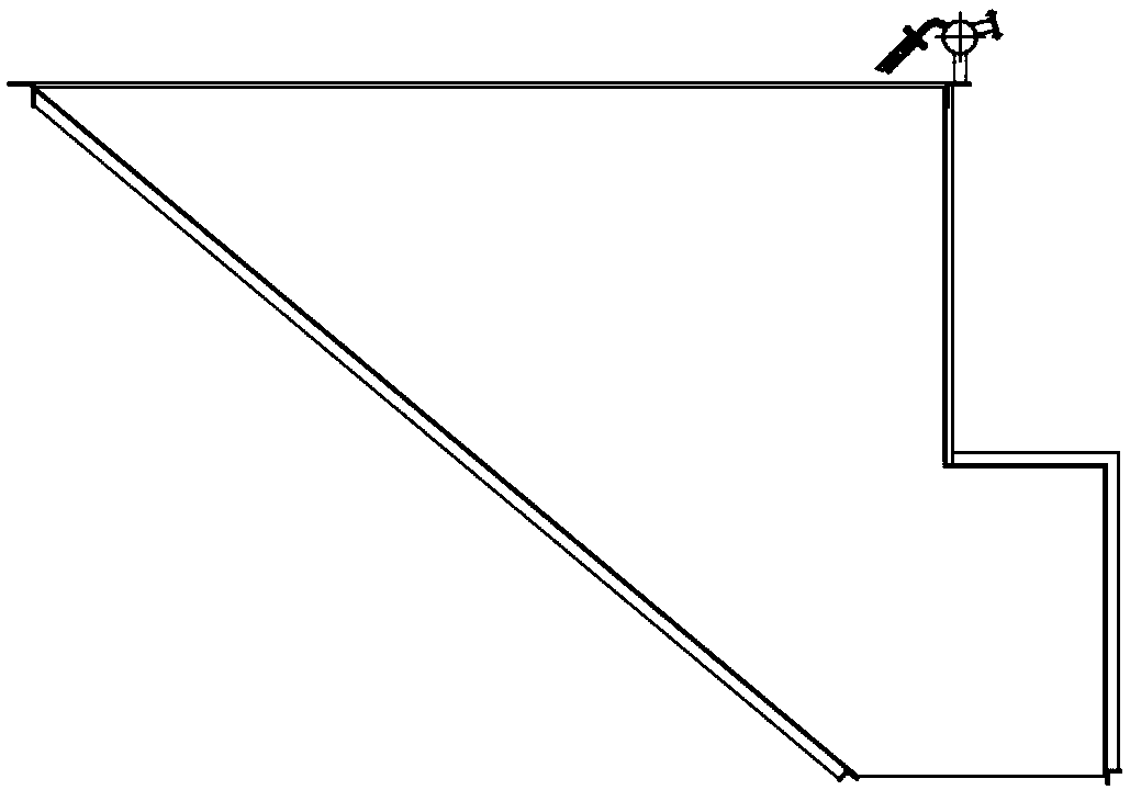 Feeding hopper fire extinguishing device suitable for garbage incinerator