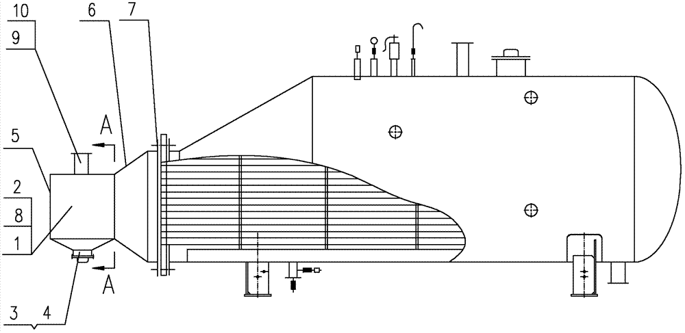 Easy-ash-discharge smoke evaporator