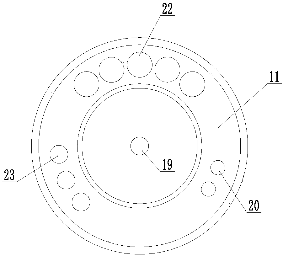 Rotating-tube-type multi-tube pulse detonation engine