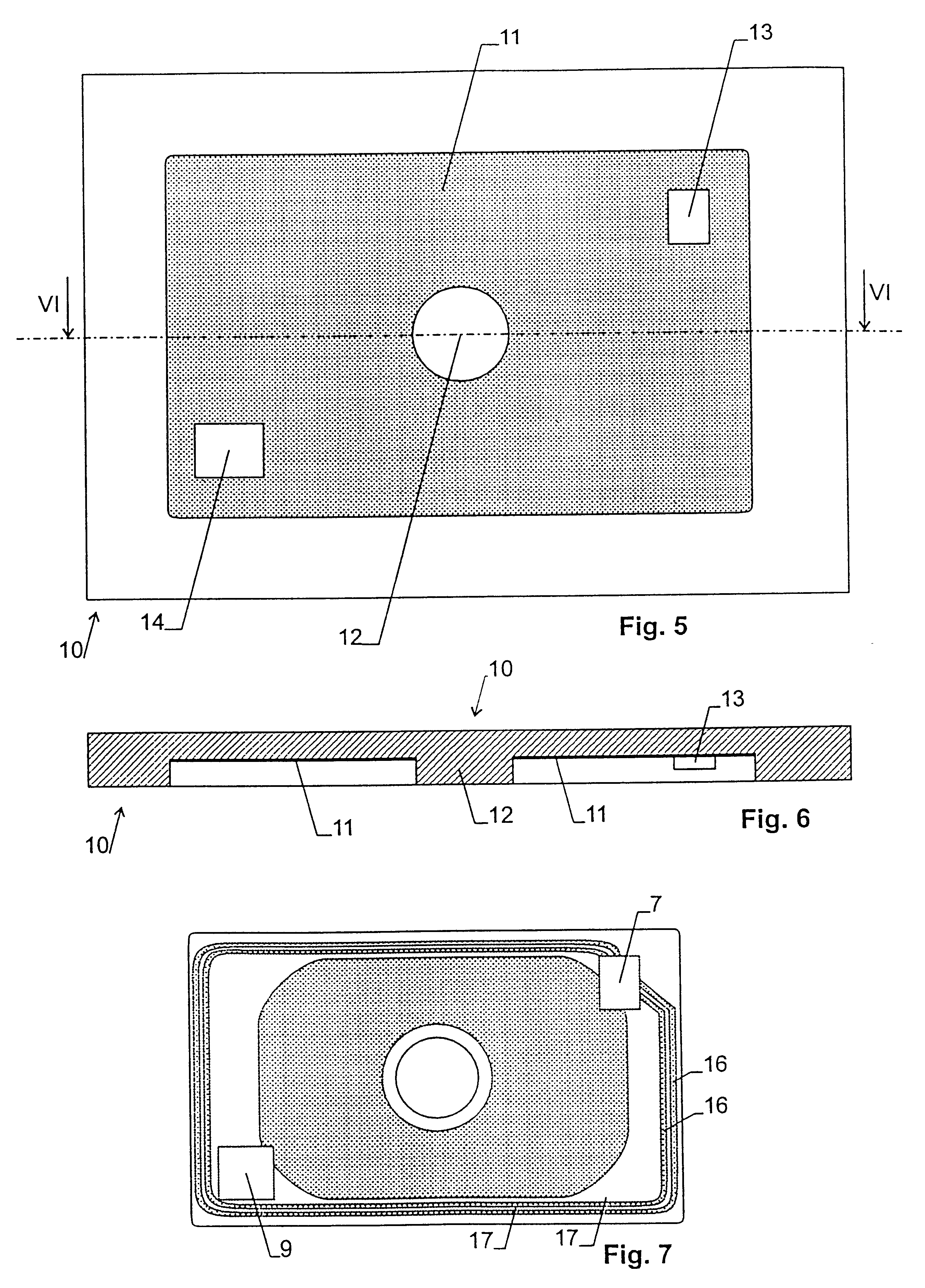 Carrier card capable of storing information data in CD or DVD formats