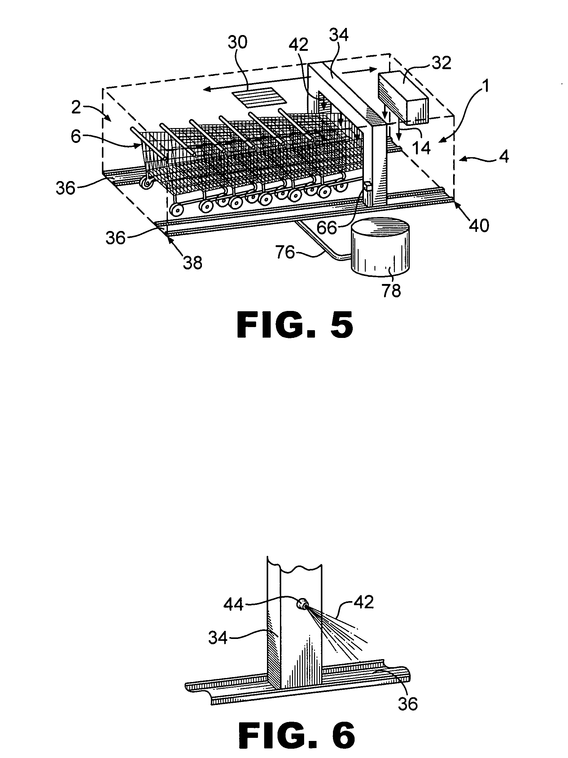 Shopping cart wash tunnel