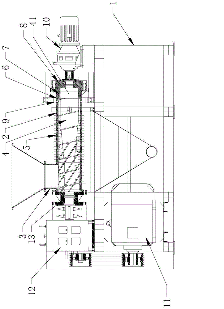 Squeezing pre-grain-cutting machine for plastic recovery