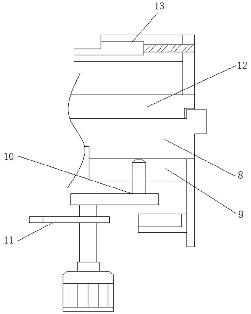 Automatic assembling device and assembling method for optical lens