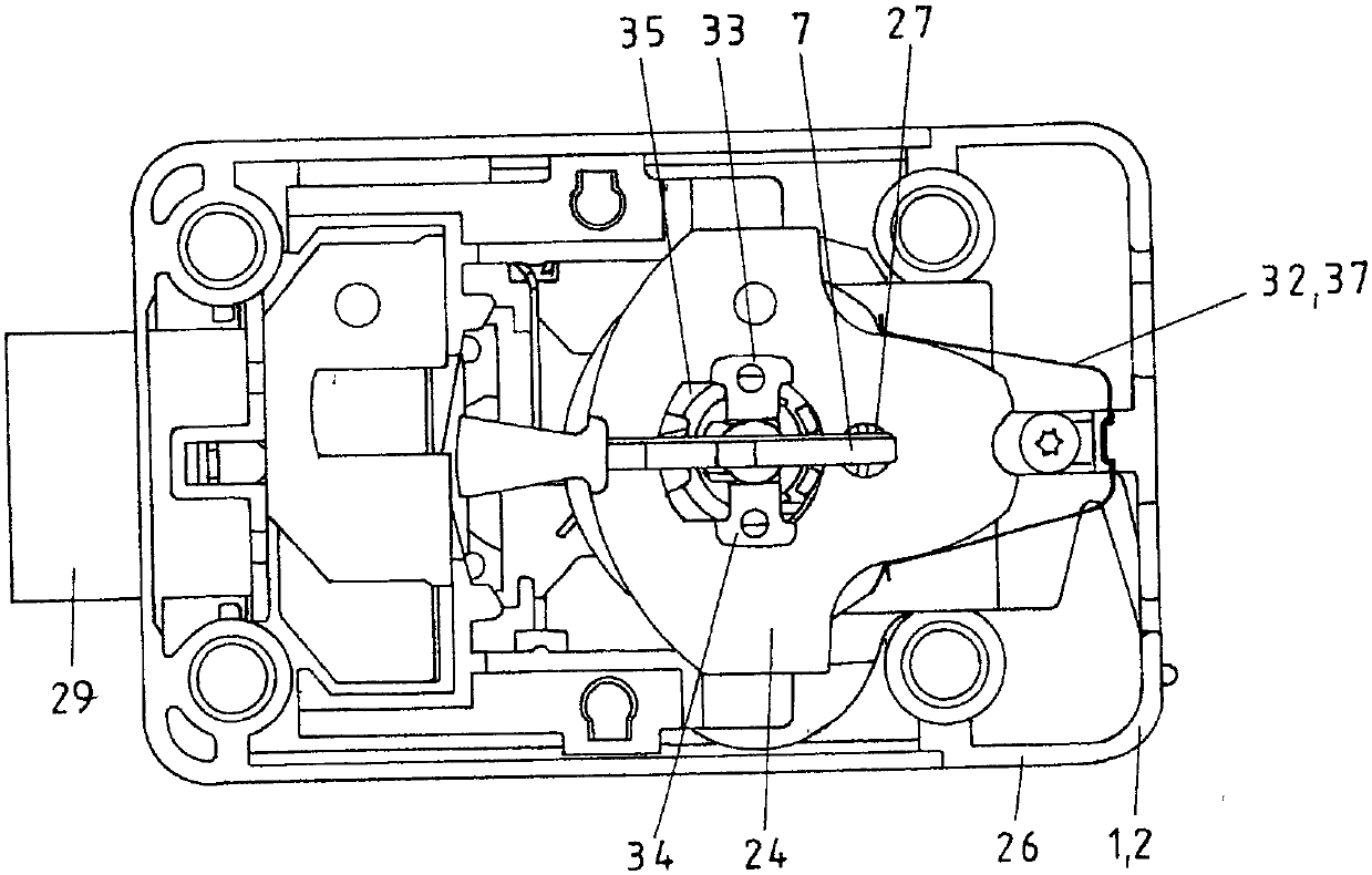 Safety lock with key for adjusting the swivel arm and for actuating the locking mechanism