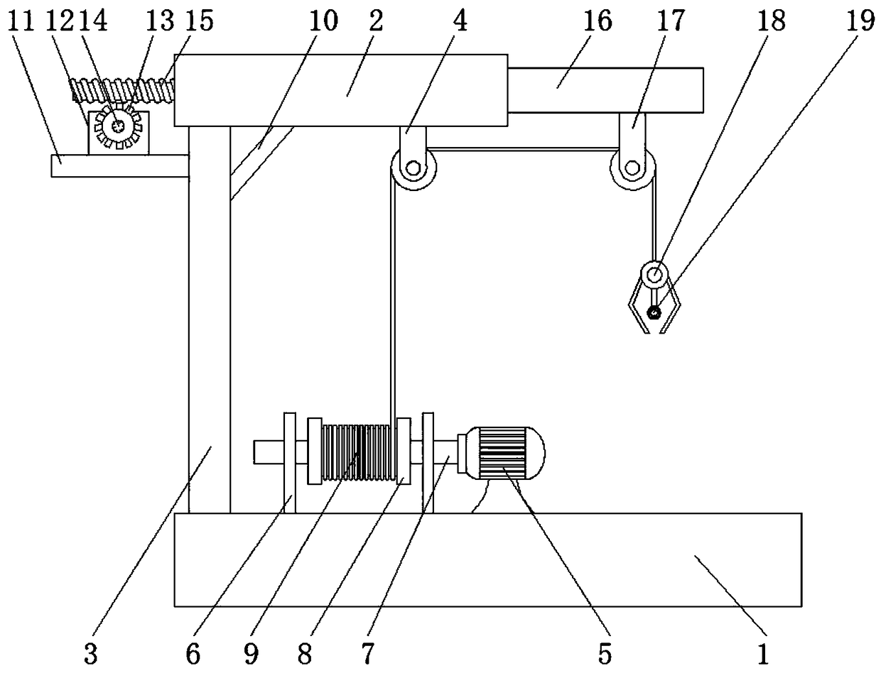 Ship hoisting device