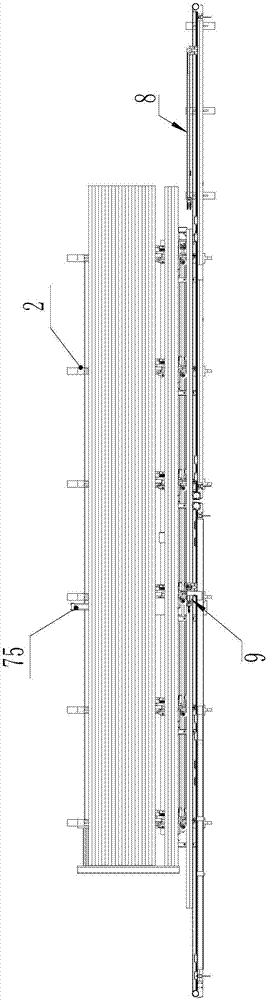 Feeding device and feeding method of saw cutting machine