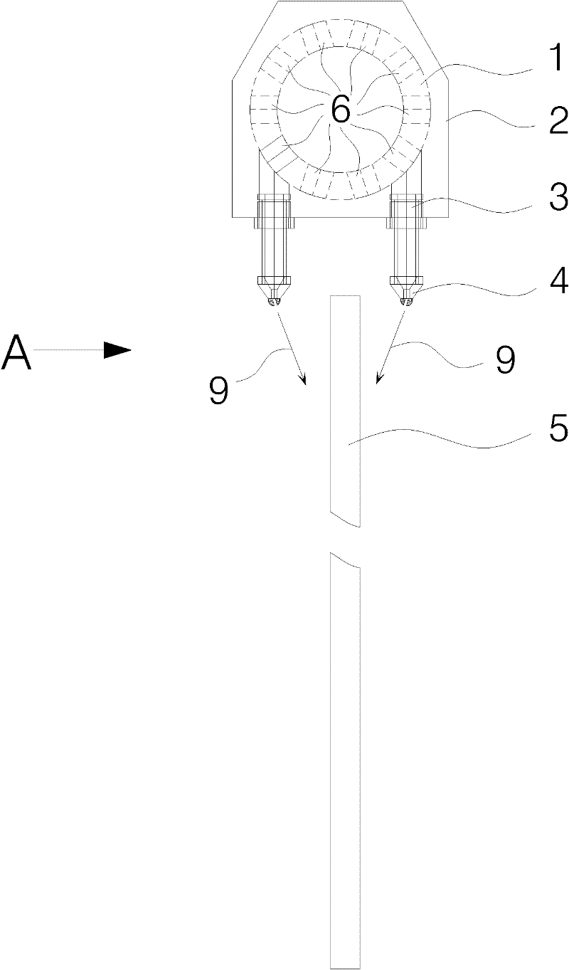 Evaporation and heat-exchange periodic water replenishment device