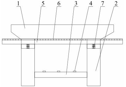 In-water old bridge cover beam demolition platform erecting method