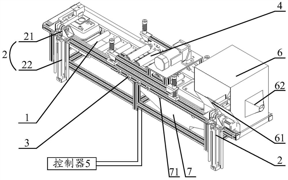 Tray cleaning device