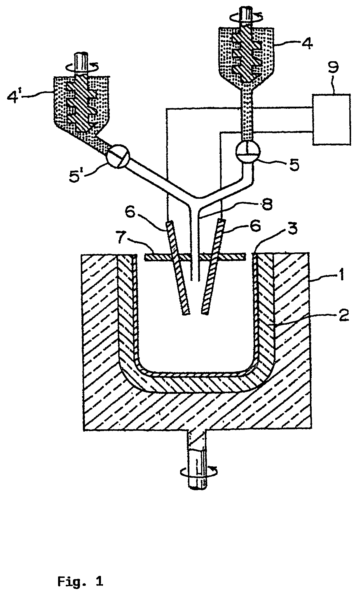 Method for producing quartz glass crucible for use in pulling silicon single crystal and quartz glass crucible produced by said method