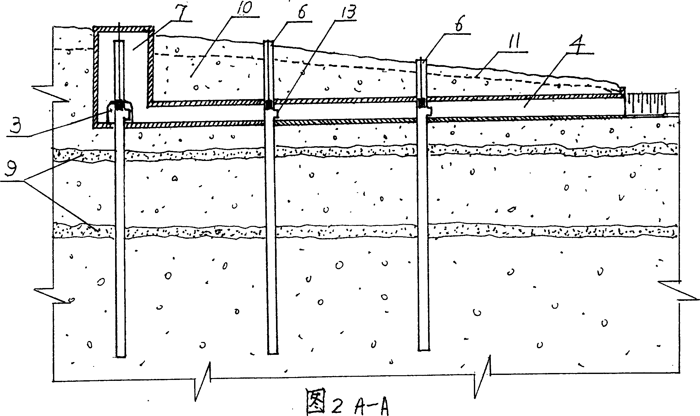 Water taking gallery of self flow type for underground reservoir