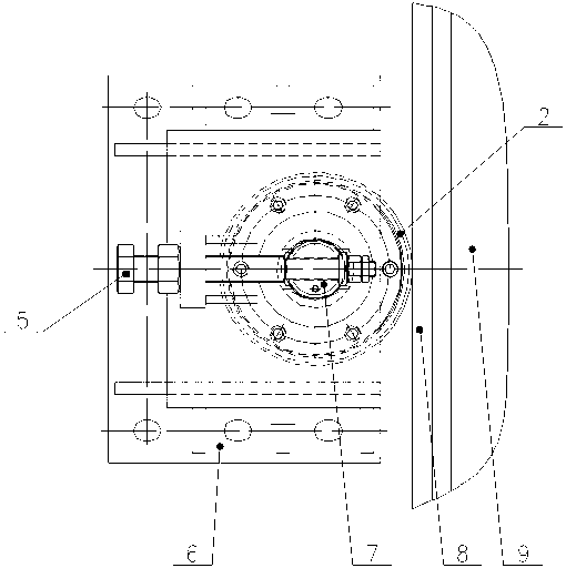 Mechanical adjusting type centering wheel device for stepping type heating furnace bottom