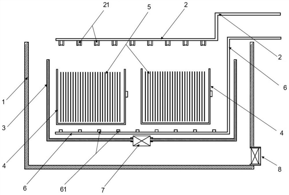 Device and method for cleaning semiconductor wafer after wet etching of oxide layer