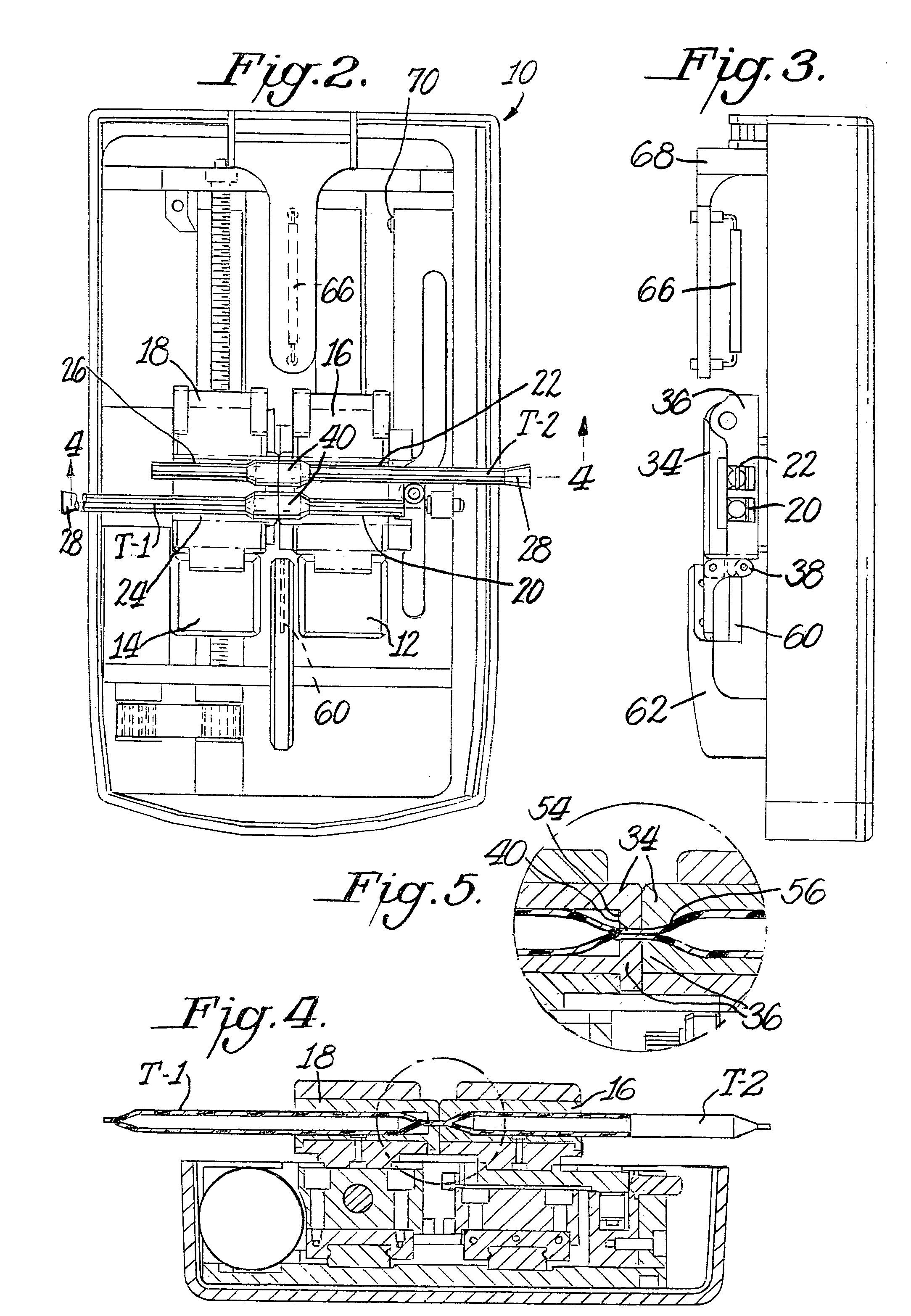 Device for welding plastic tubes