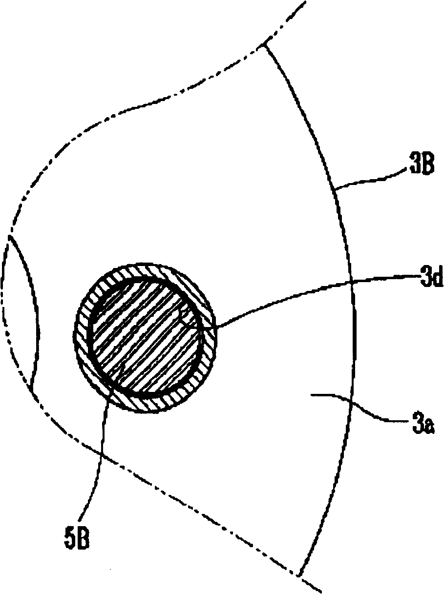 Lubricating structure for closed compressor baffle plate