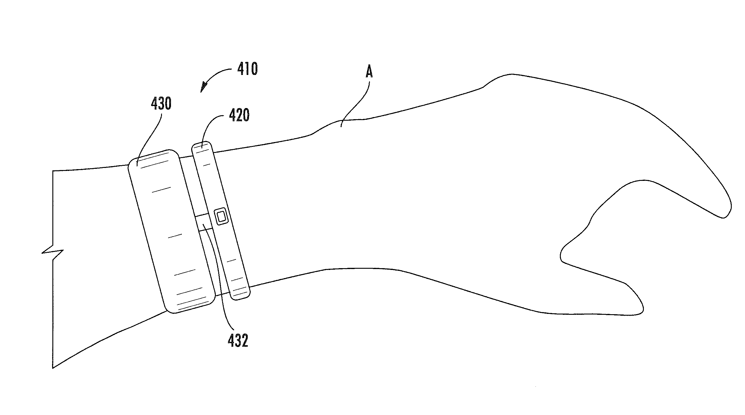 Physiological Monitoring Devices Having Sensing Elements Decoupled from Body Motion