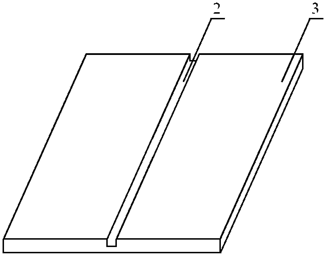 A clamp and a clamping method thereof for testing dynamic mechanical properties of short fiber samples, minimal particle samples, colloidal samples and thick samples