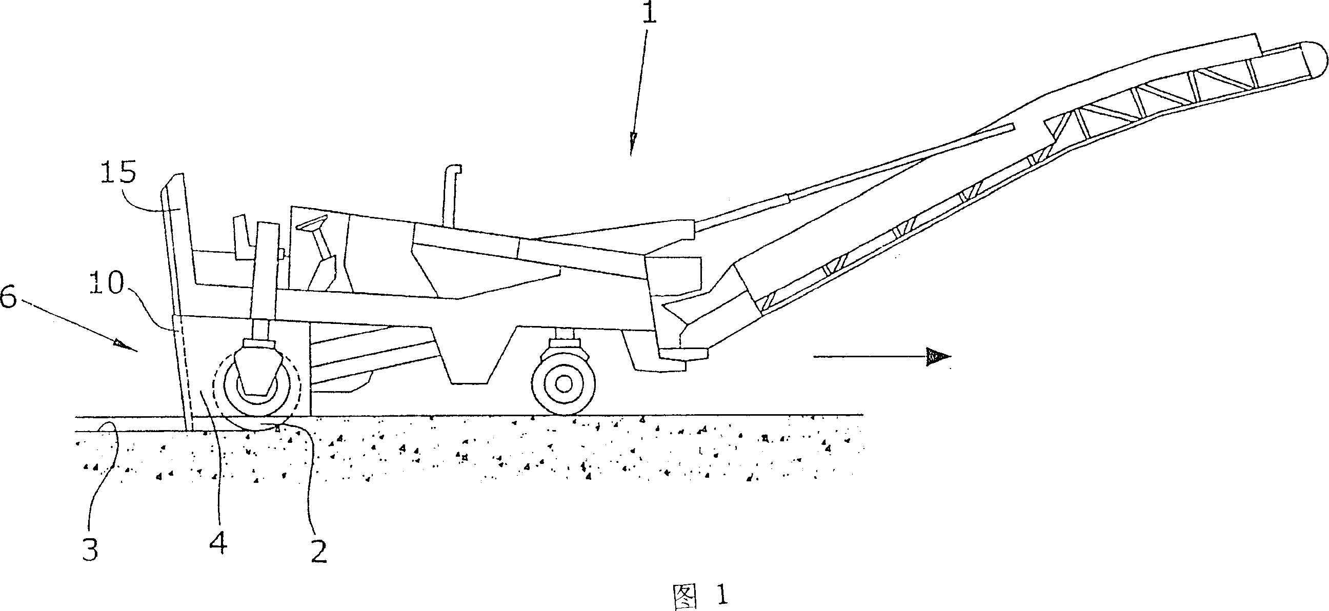 Scraping device for a cutting roller mounted in a construction machine