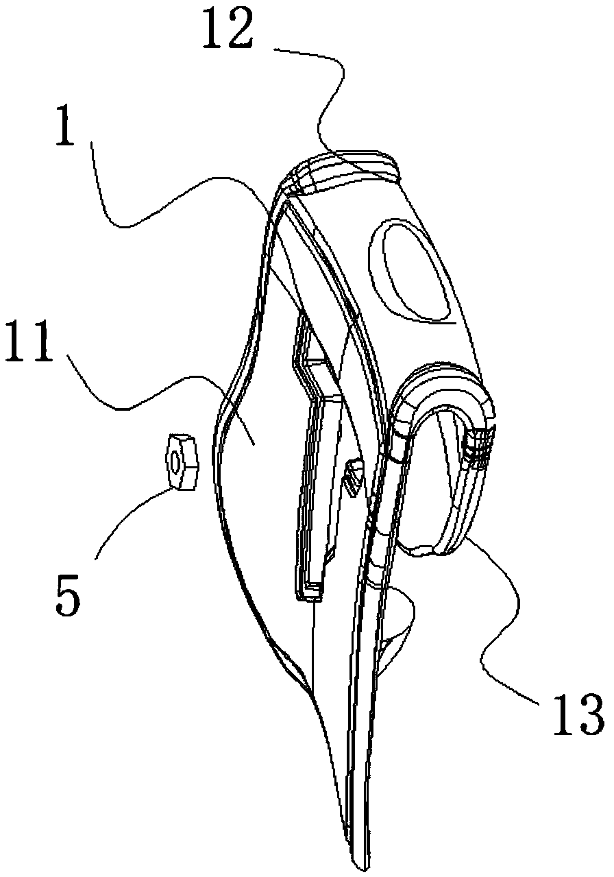 Gun sleeve allowing gun to be inserted therein and pulled thereout rapidly