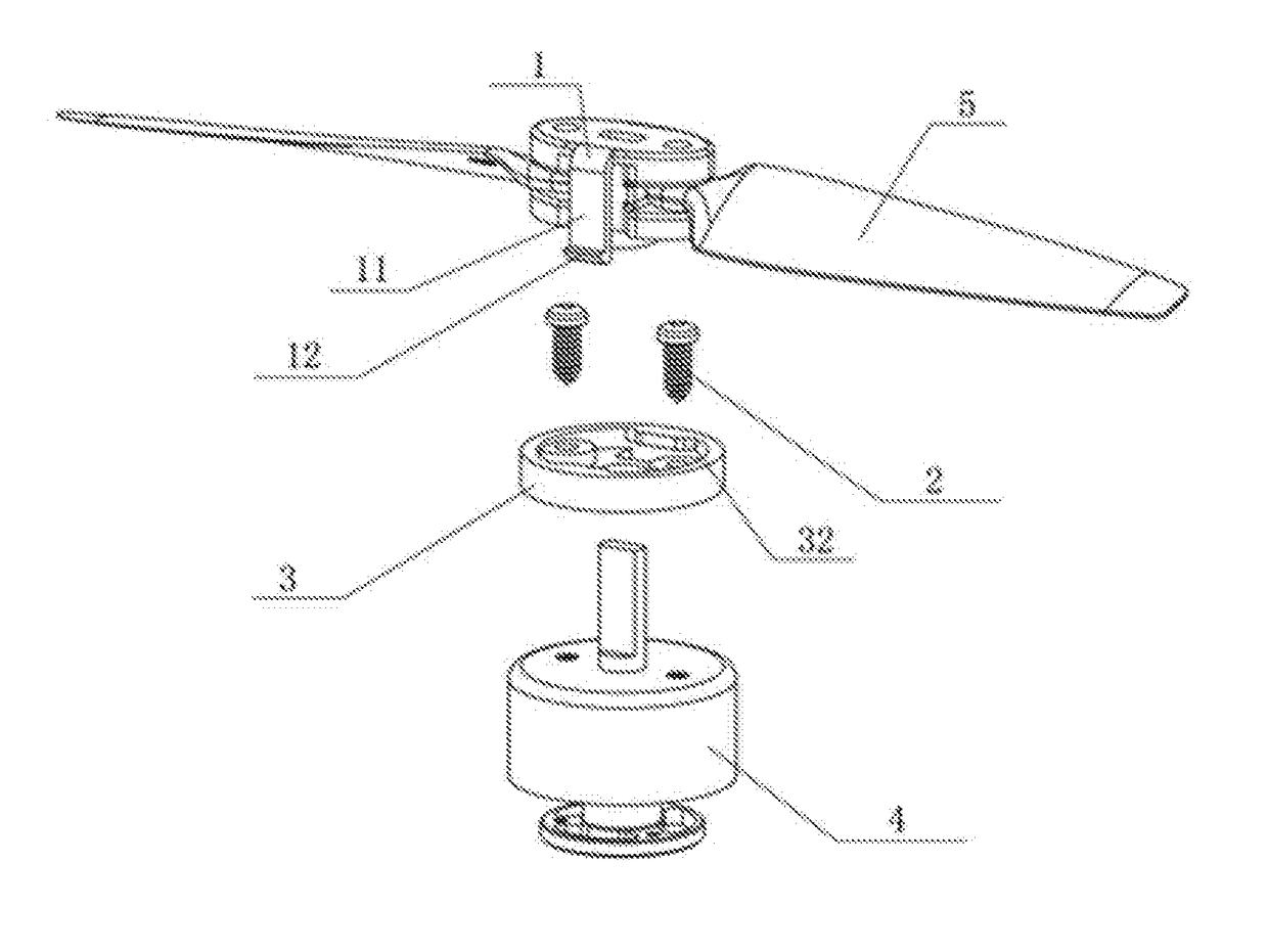 Detachable propeller holder device