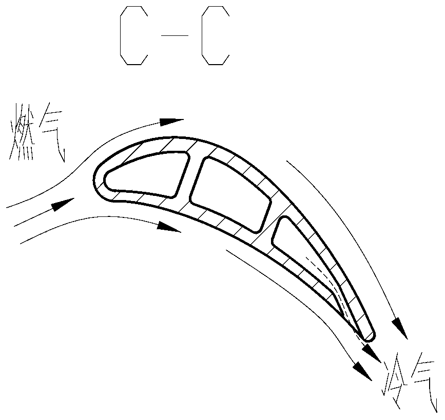 Turbine blade trailing edge fold line type exhaust split seam structure