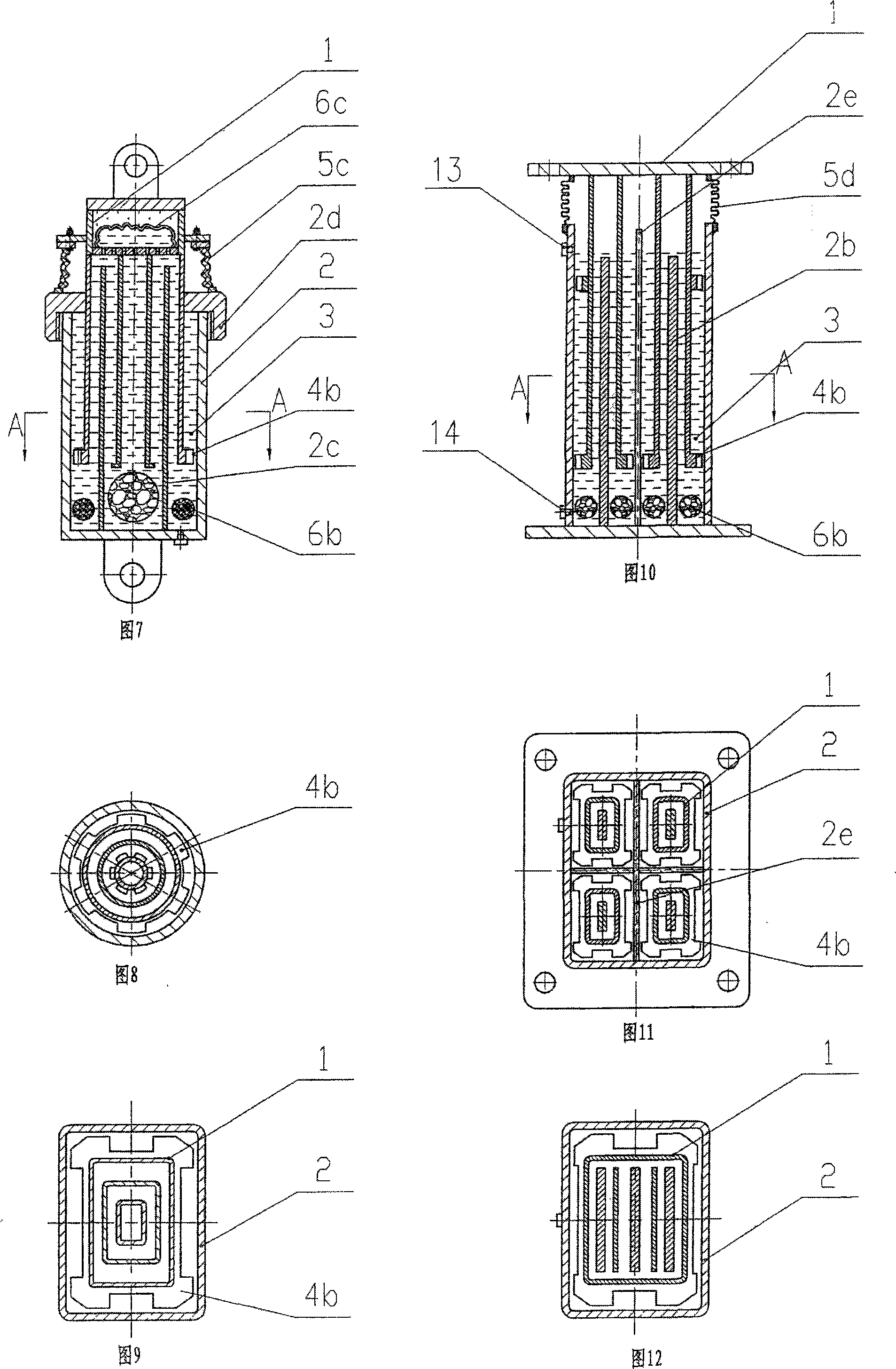 Damper possessing axial guiding means