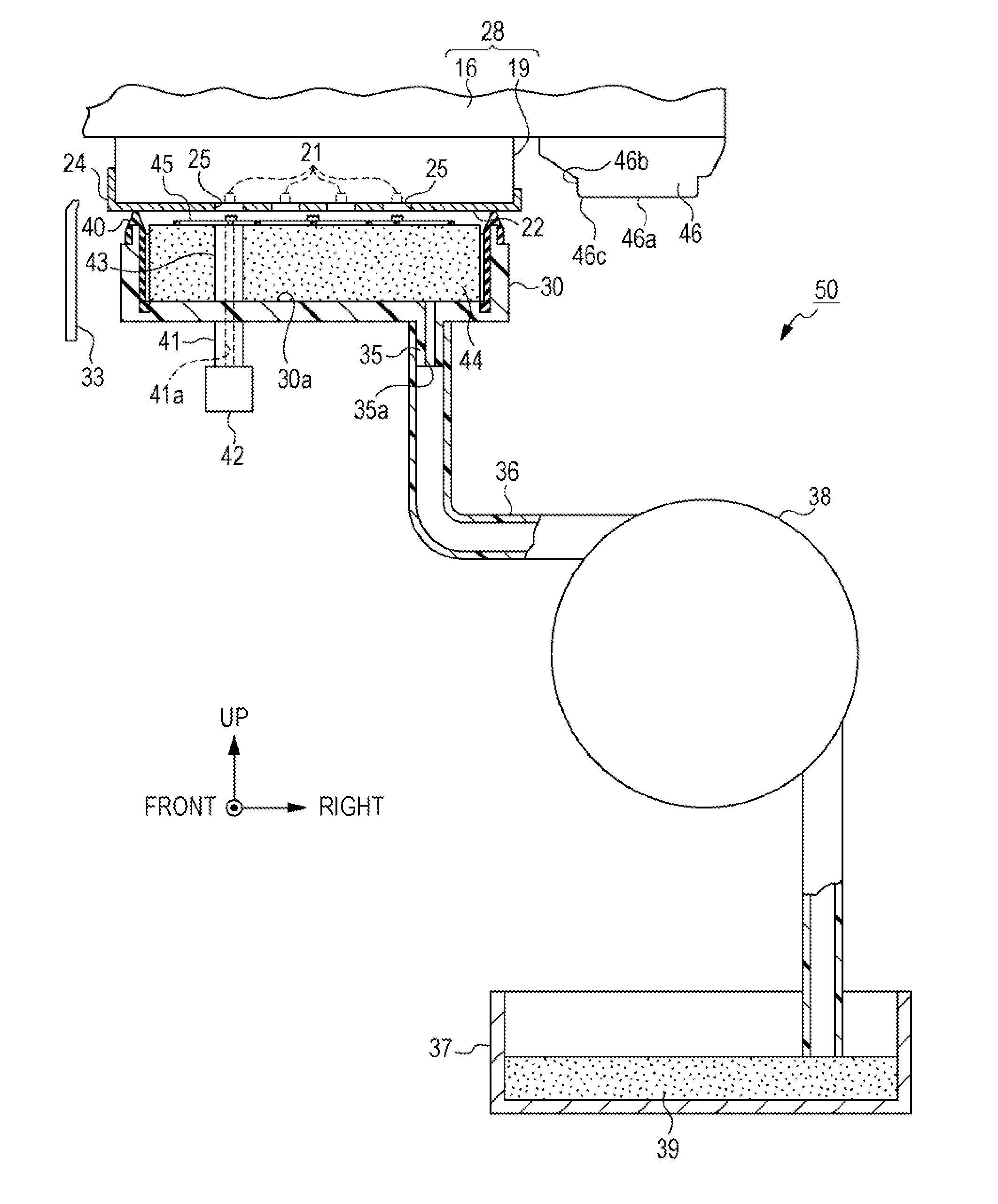 Liquid ejecting apparatus and wiping method