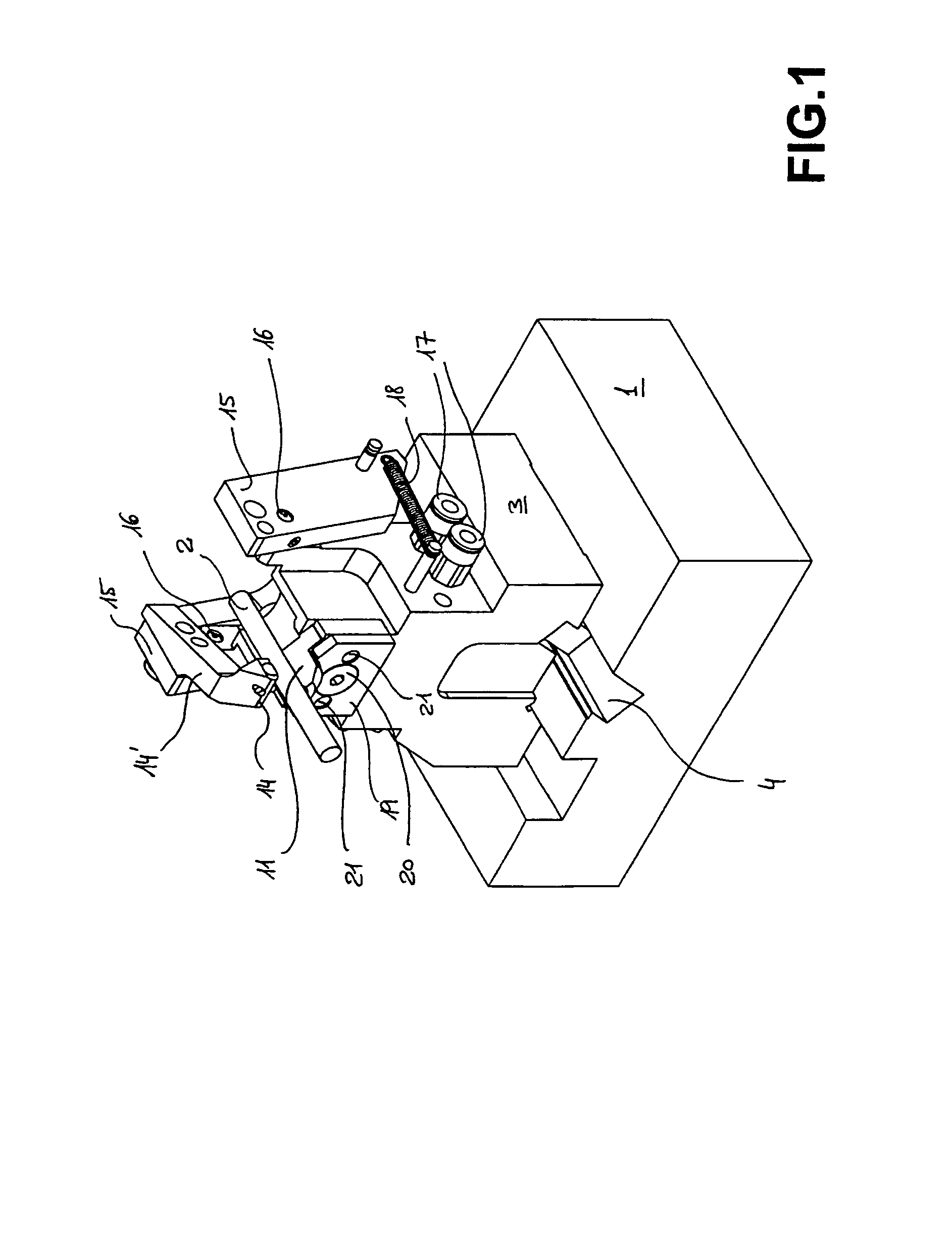 Precision guiding device in a machine for machining cylindrical components