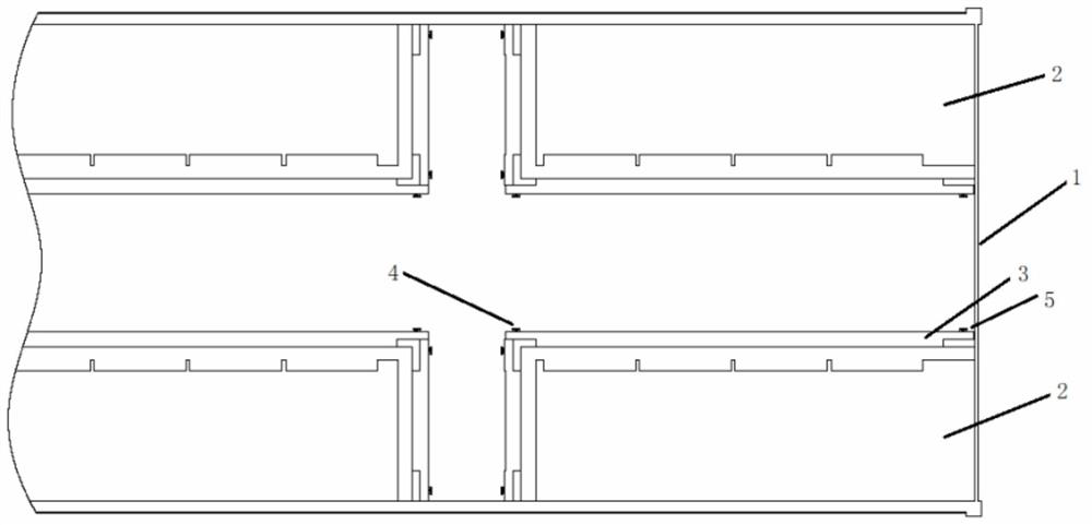 A fire source isolation device for energy storage battery container