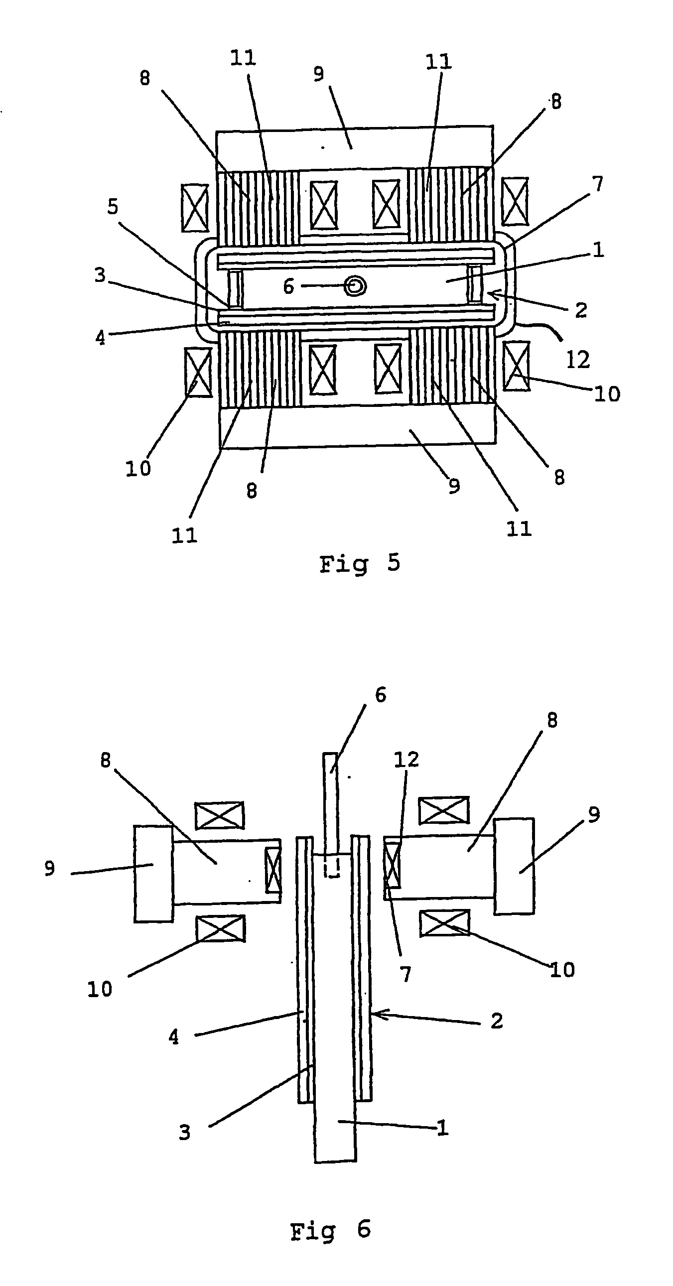 Device for continuous or semi-continuous casting of metal material