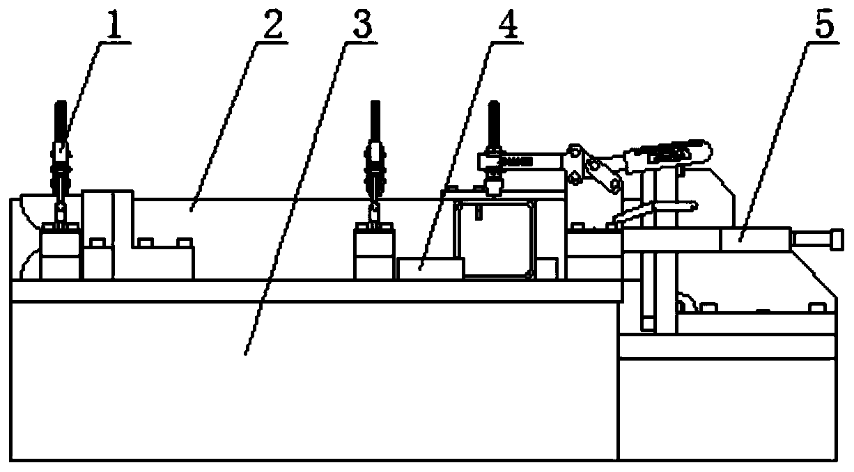 Device for rapidly locating wind turbine hoisting beam