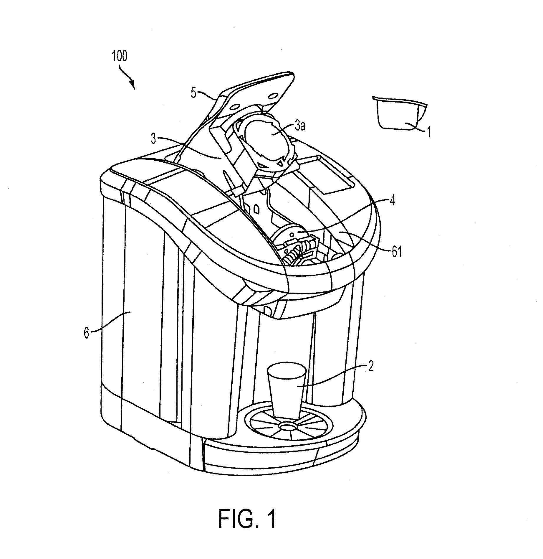 Liquid delivery tank with expansion chamber