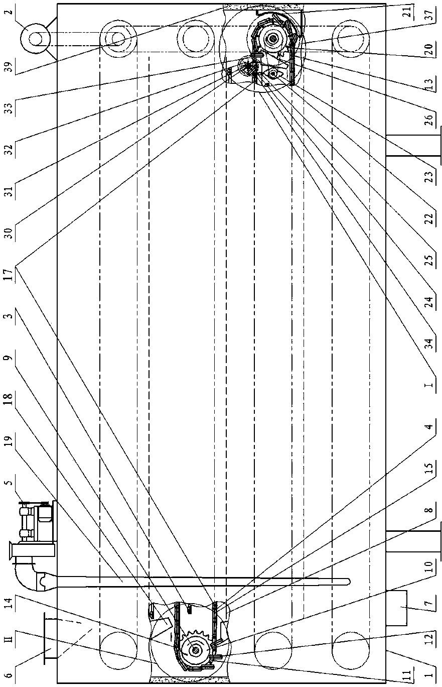 Board-overturning material-clearing type vegetable water extractor