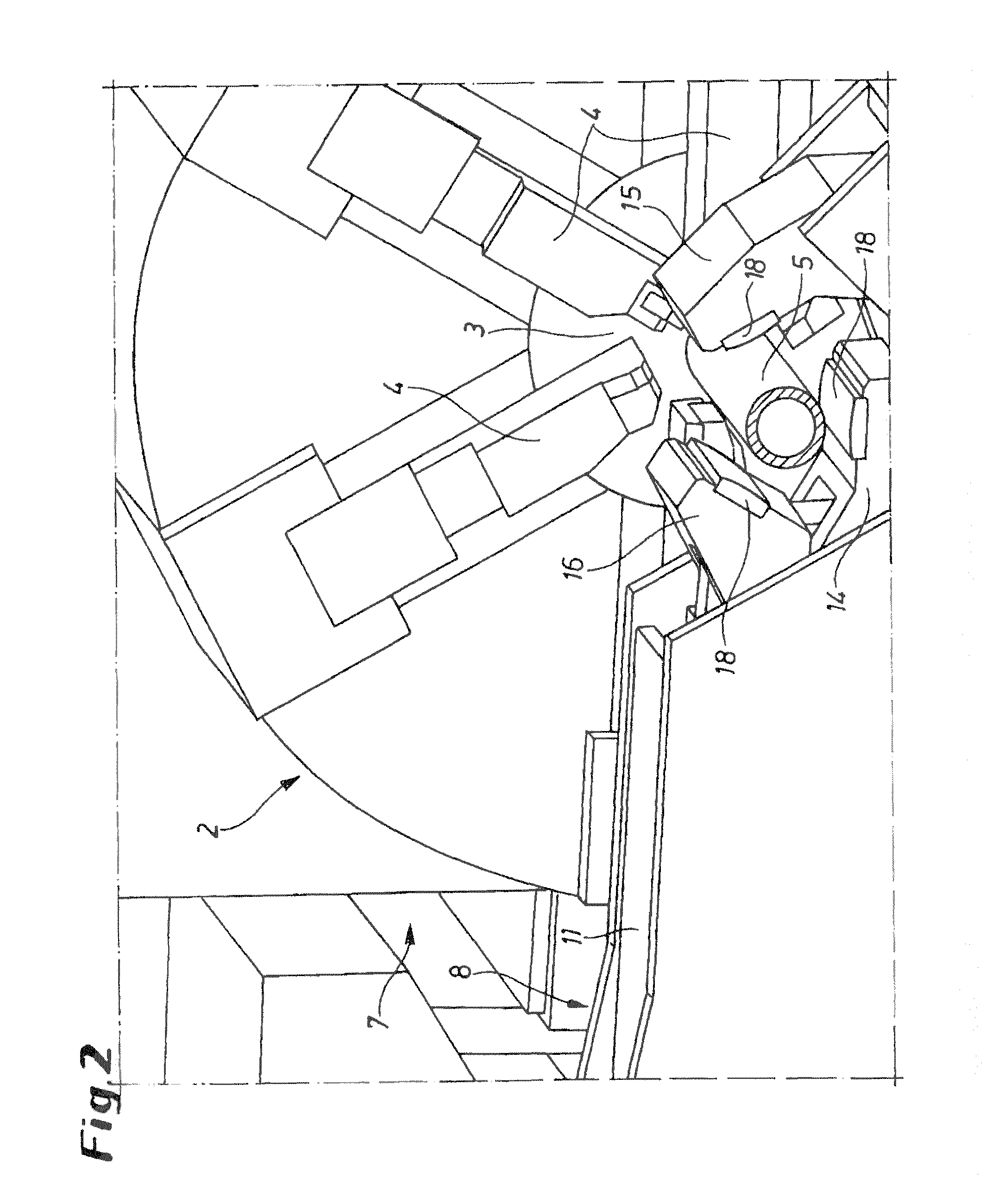 Machine for machining pipe ends, having a centering device for centering a tubular workpiece in relation to an axis of rotation