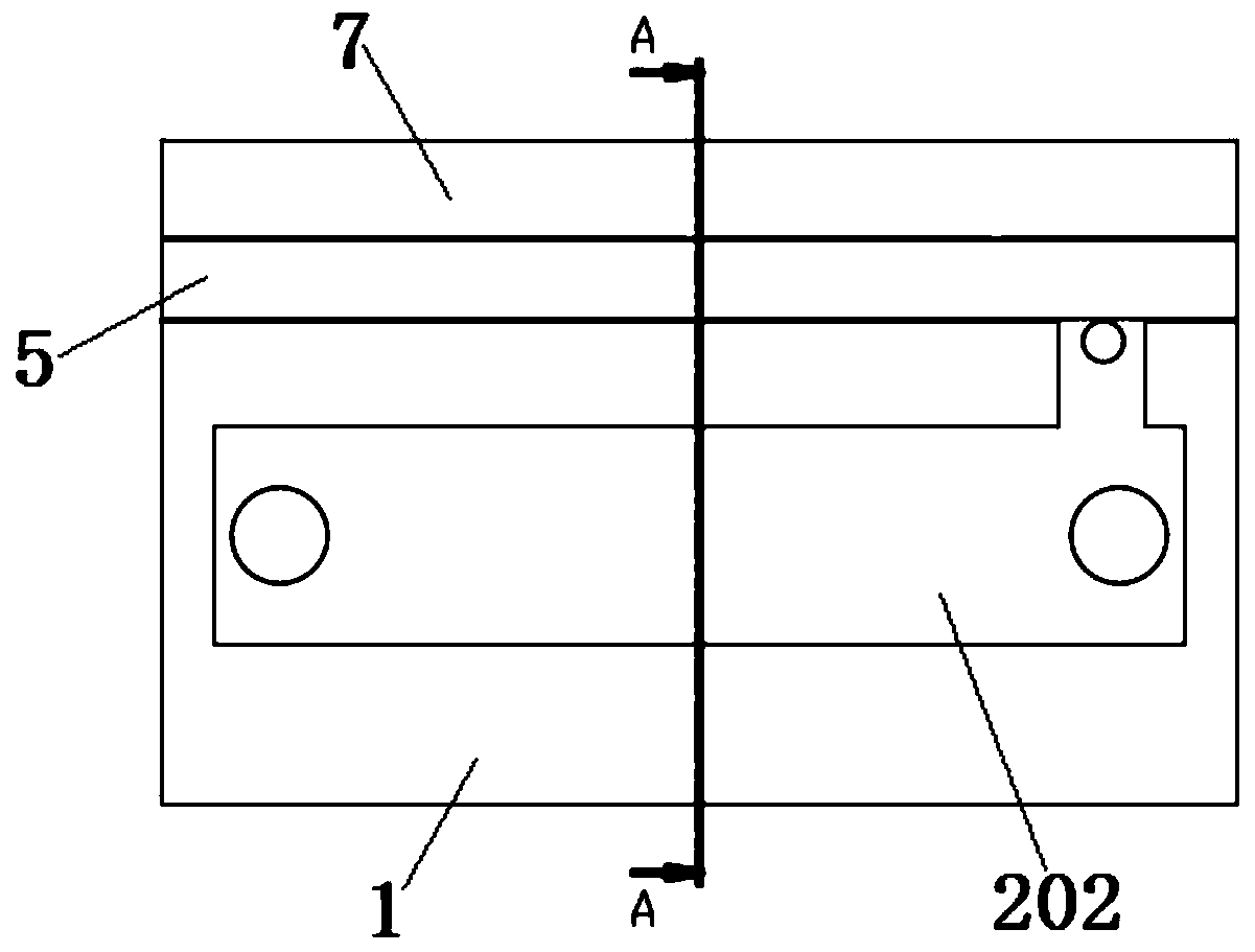 Focusing lens protecting device for laser cutting machine