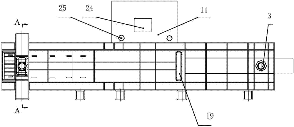 Continuous garbage compression dehydration device