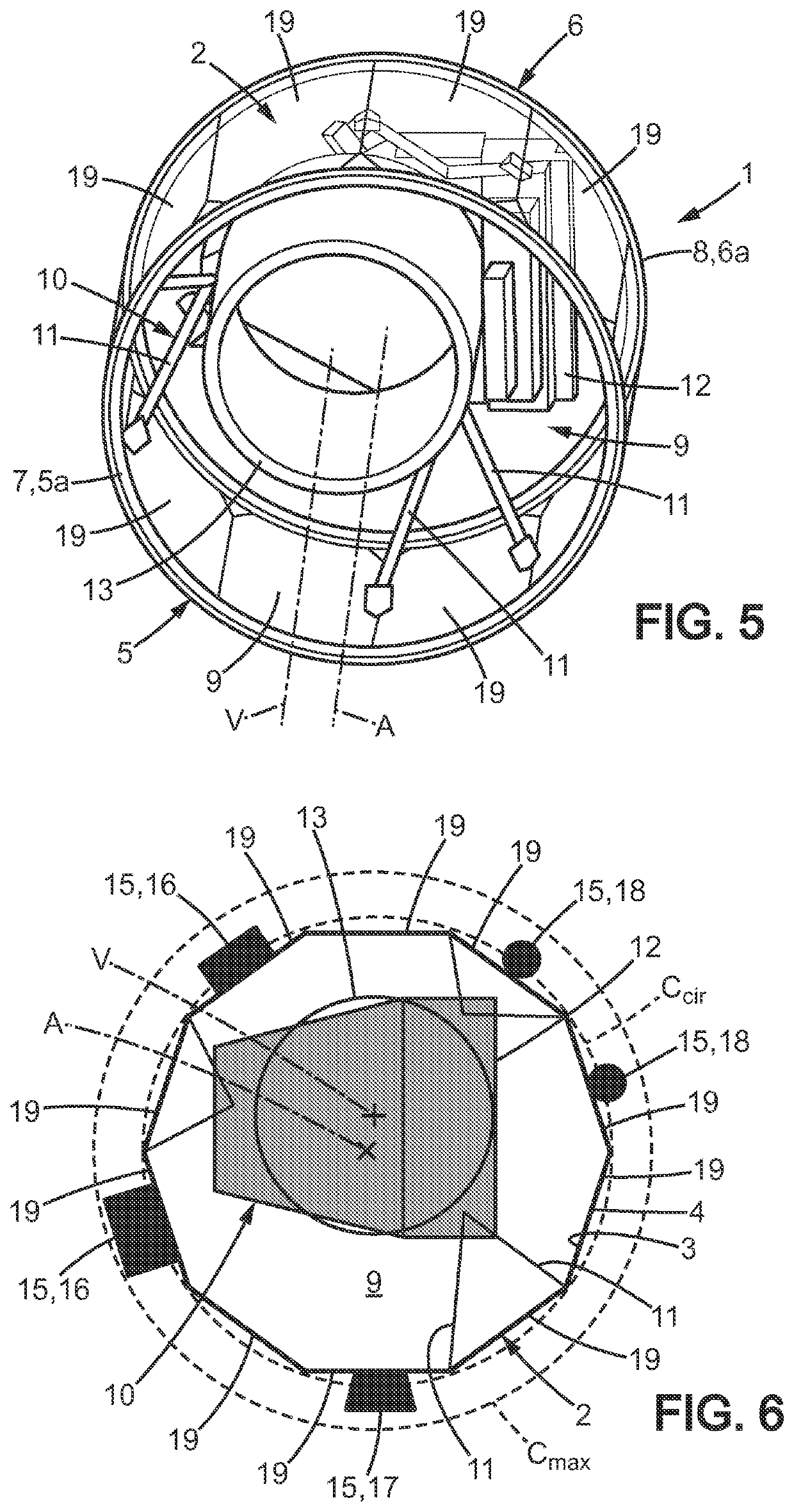 Satellite with cylindrical main body, stack comprising such a satellite and launch assembly for such a satellite