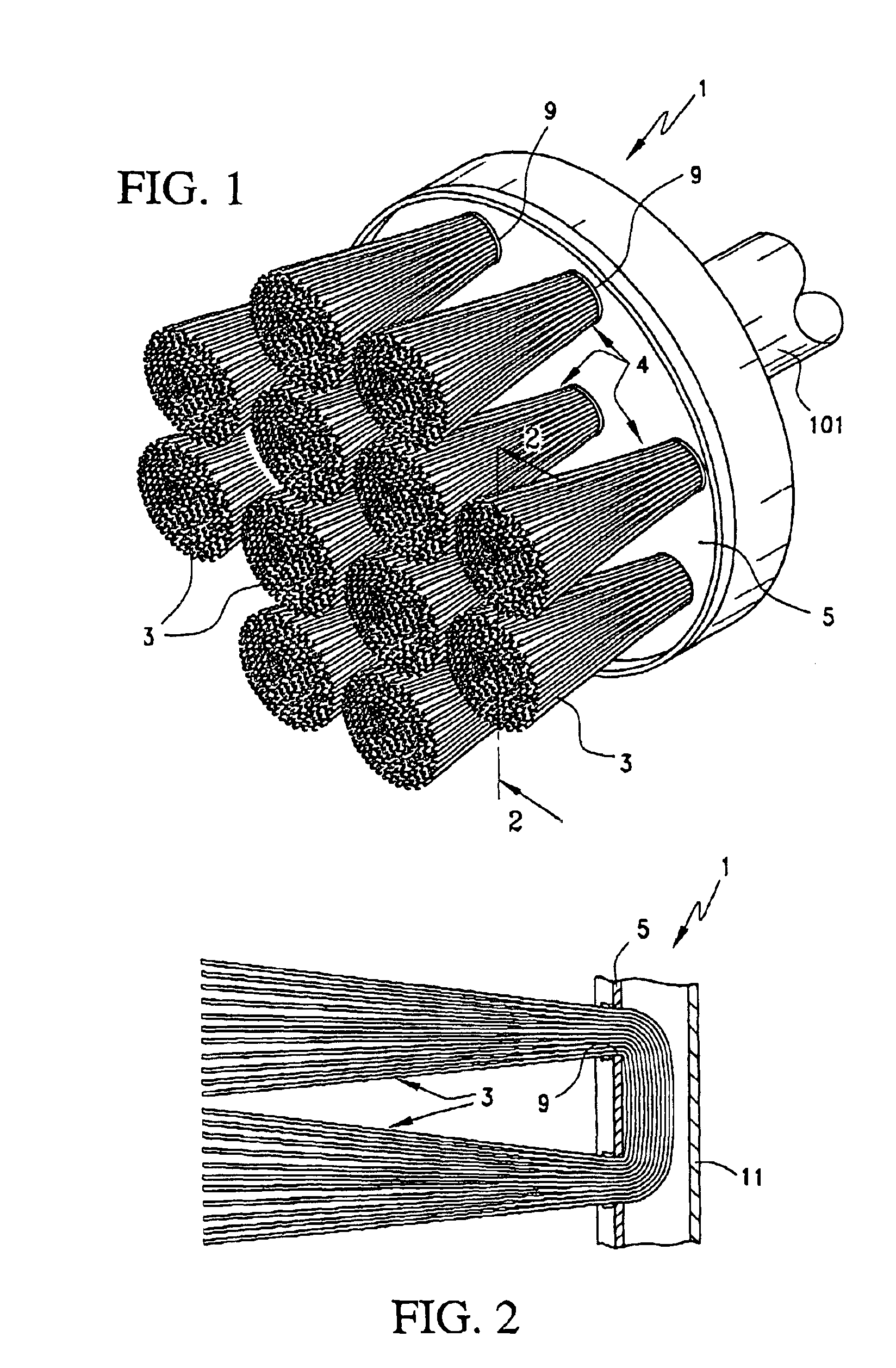 Poultry de-feathering apparatus and method