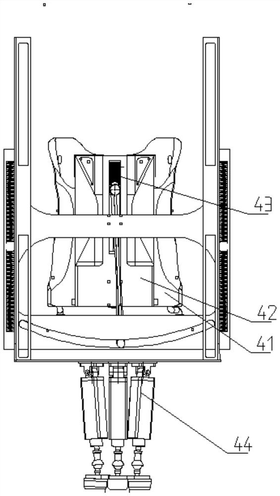 A simple-structured power-saving and labor-saving handling device