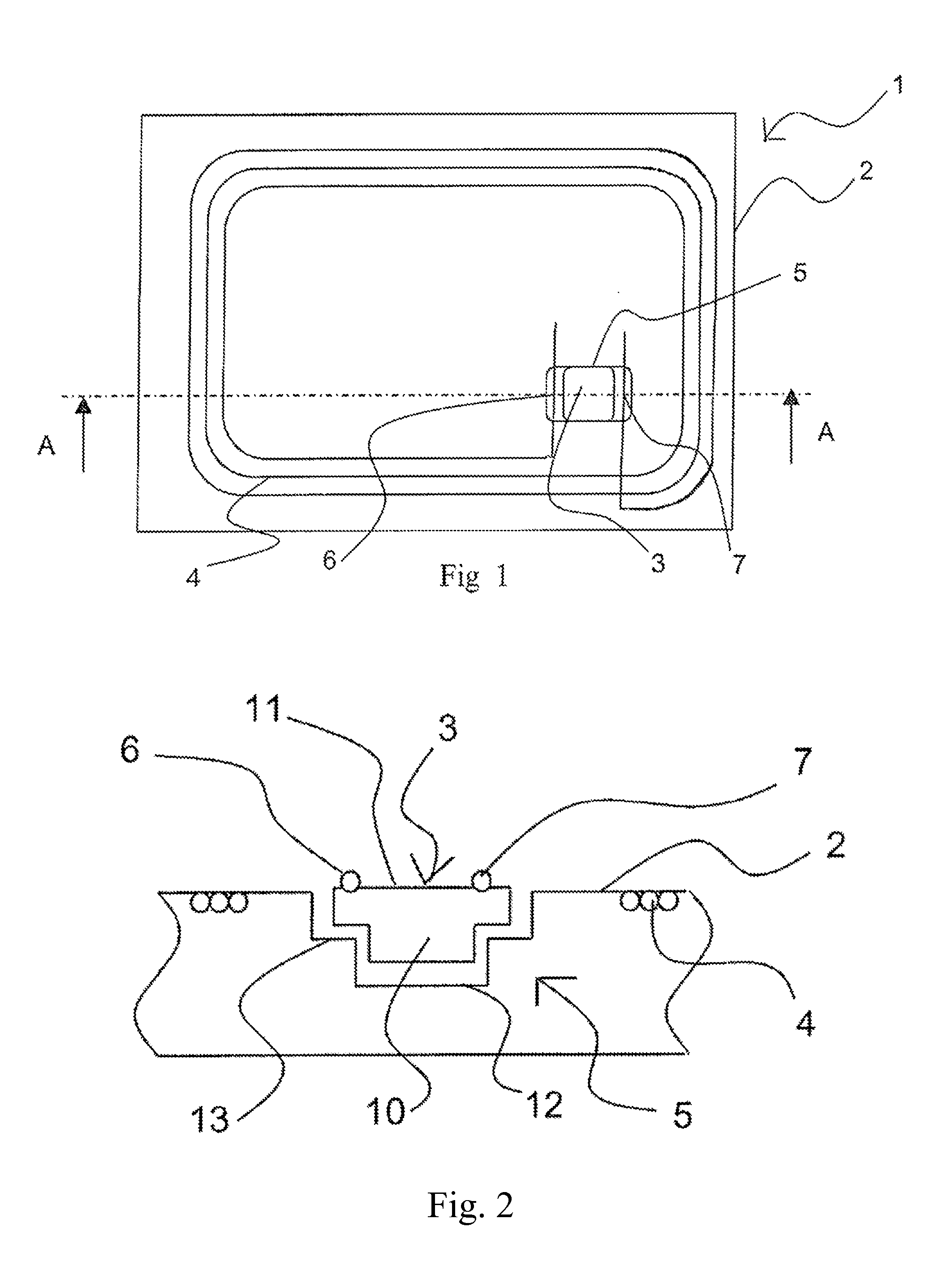 Fibrous insert consisting of a single layer and equipped with a contactless communication electronic device