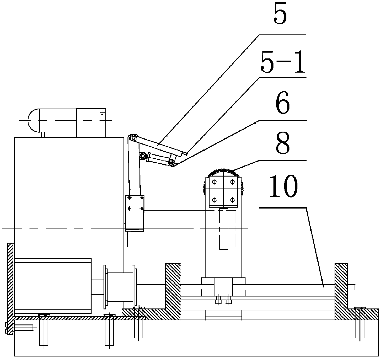 Device and method for enabling thickness of retainer locking claw to be consistent