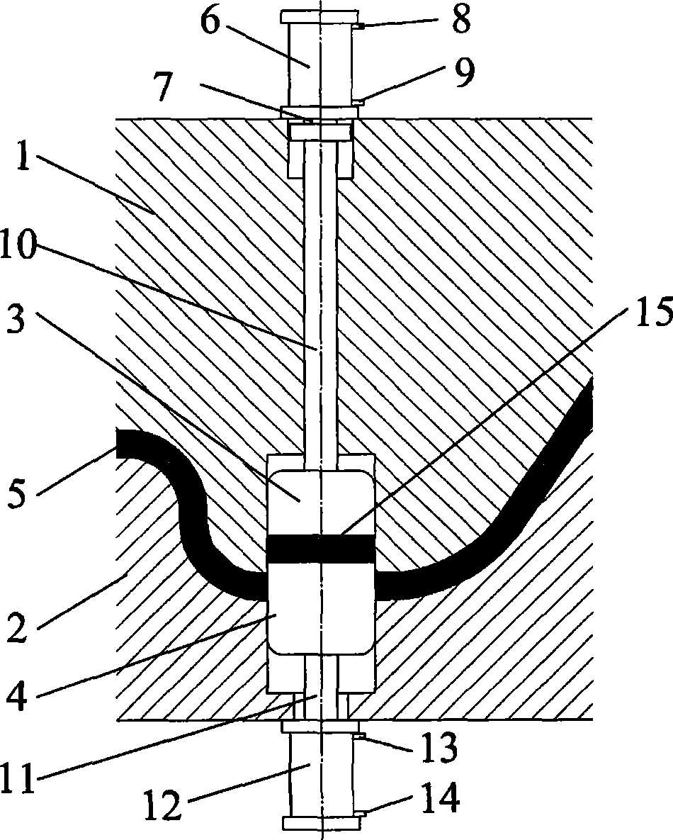 Thermoforming and hole-punching integrated technique and mold of high-duty steel part