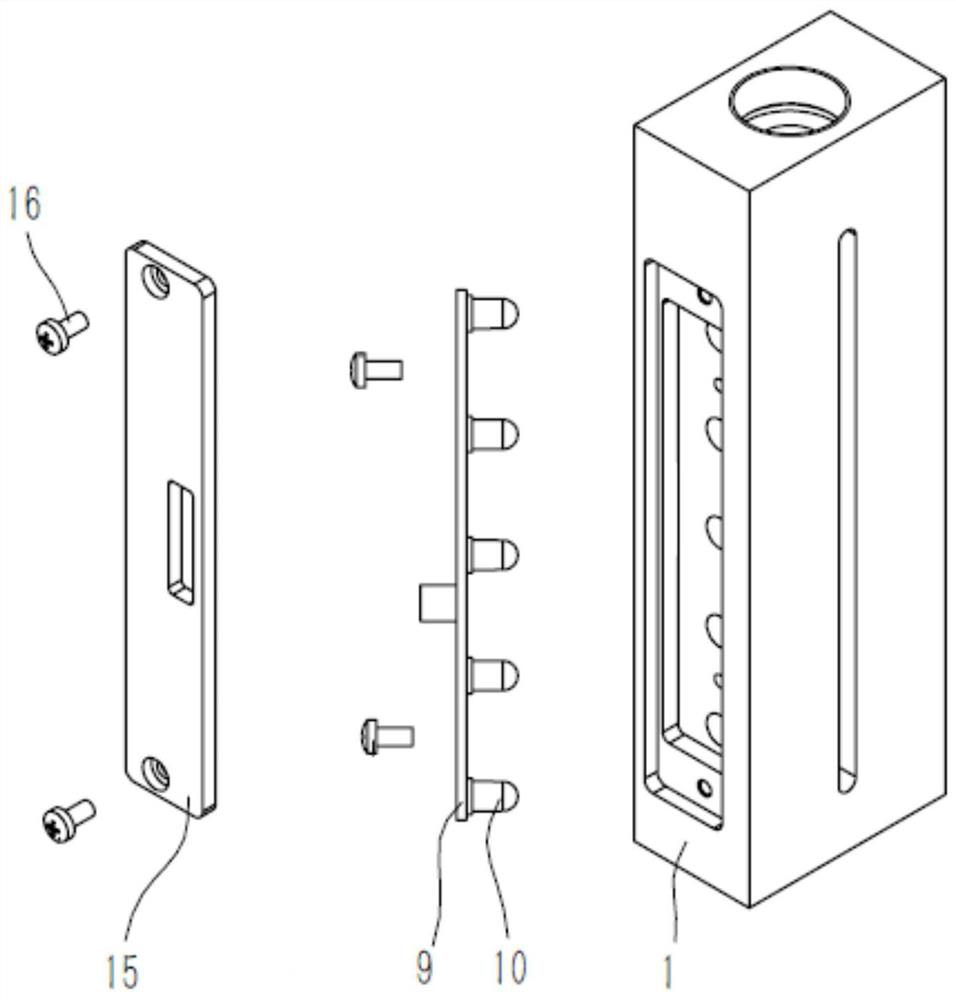 Novel metering device of water quality on-line monitoring equipment