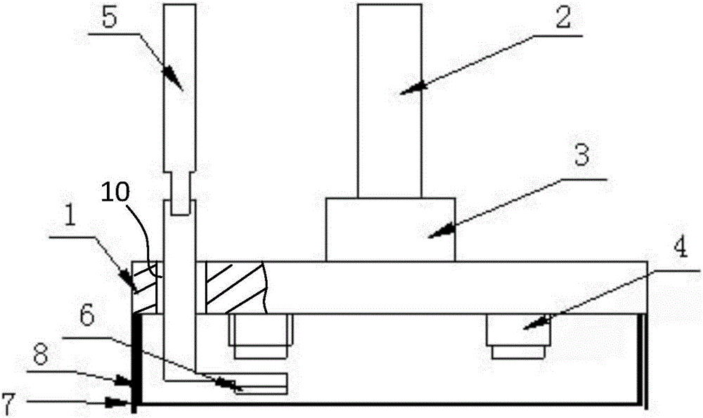 Automatic charging device of AGV