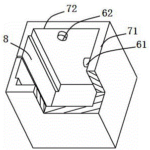 An elevator capable of automatically determining a target floor and a method for determining a target floor