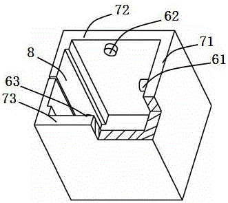 An elevator capable of automatically determining a target floor and a method for determining a target floor